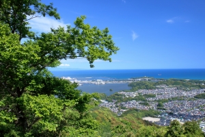 岡山市南区築港緑町一丁目の土地と快適タウン情報